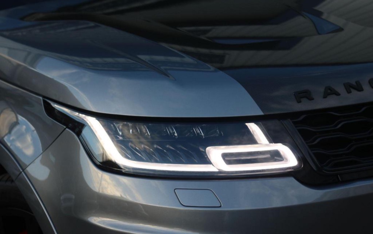 2019 Land Rover Range Rover Sport Image 4