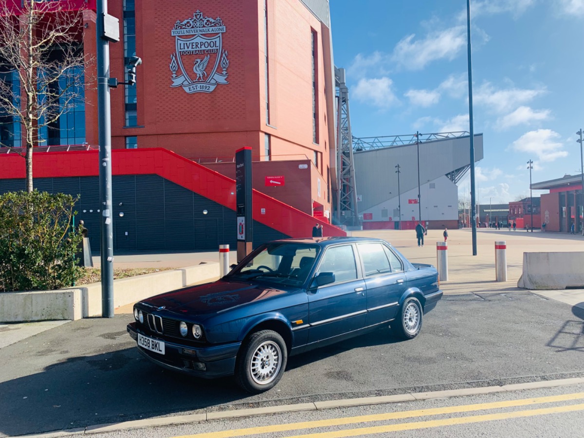 1990 BMW 3 Series Image 8