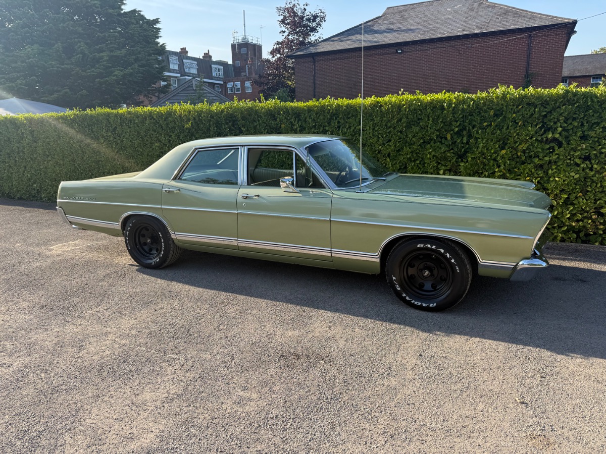 1967 Ford Galaxie Image 2