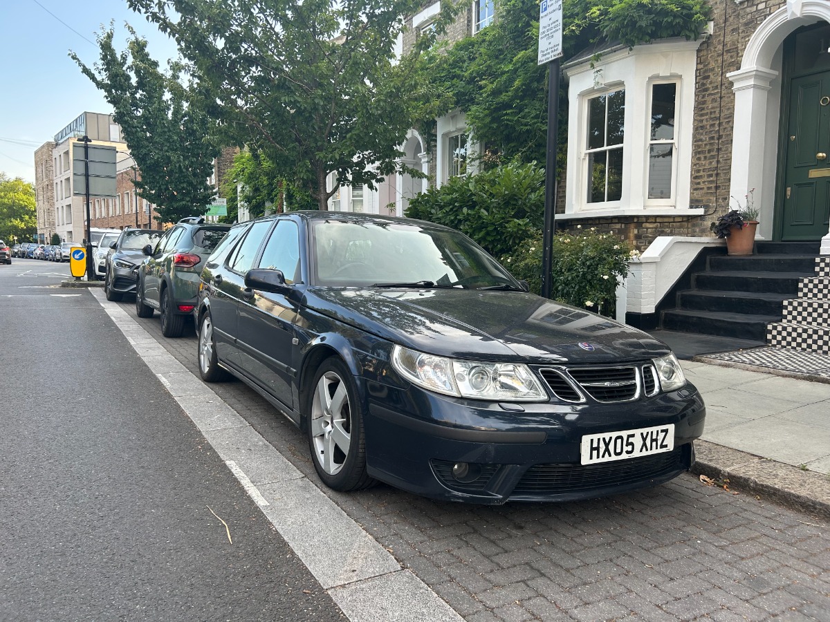 2005 Saab 9-5 Image 5