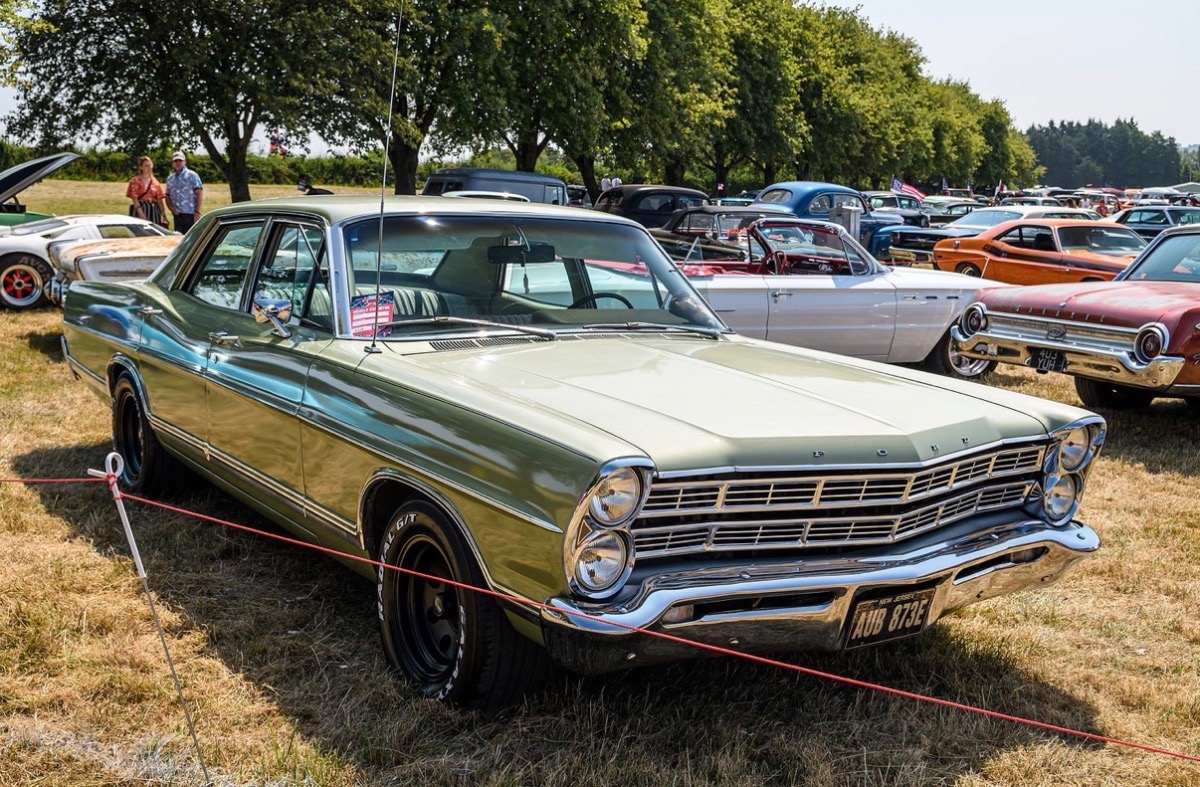 1967 Ford Galaxie Image 1
