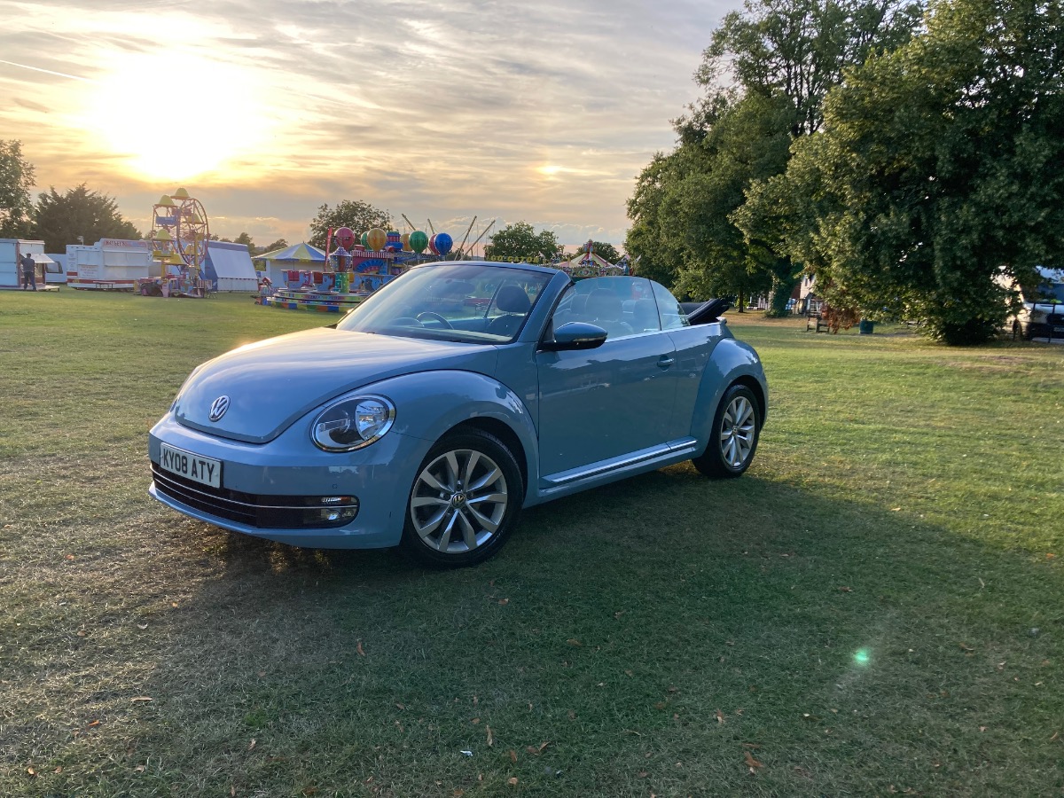 2014 Volkswagen Beetle Image 9