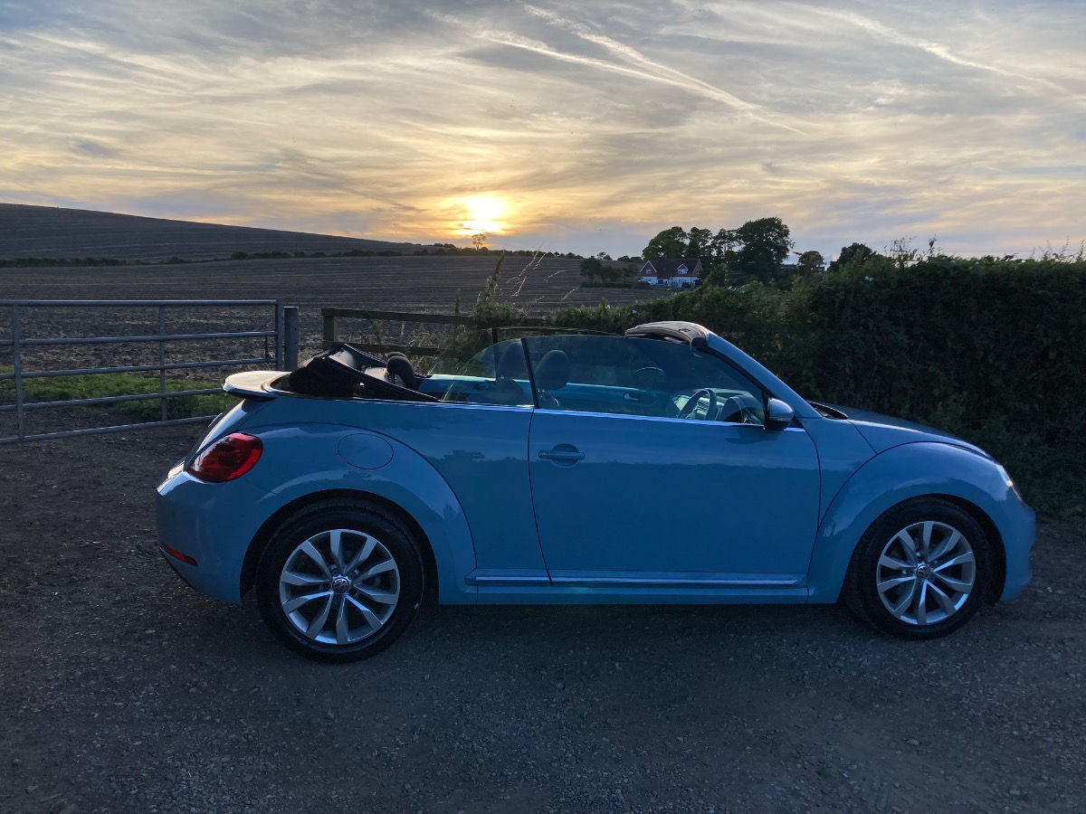 2014 Volkswagen Beetle Image 13