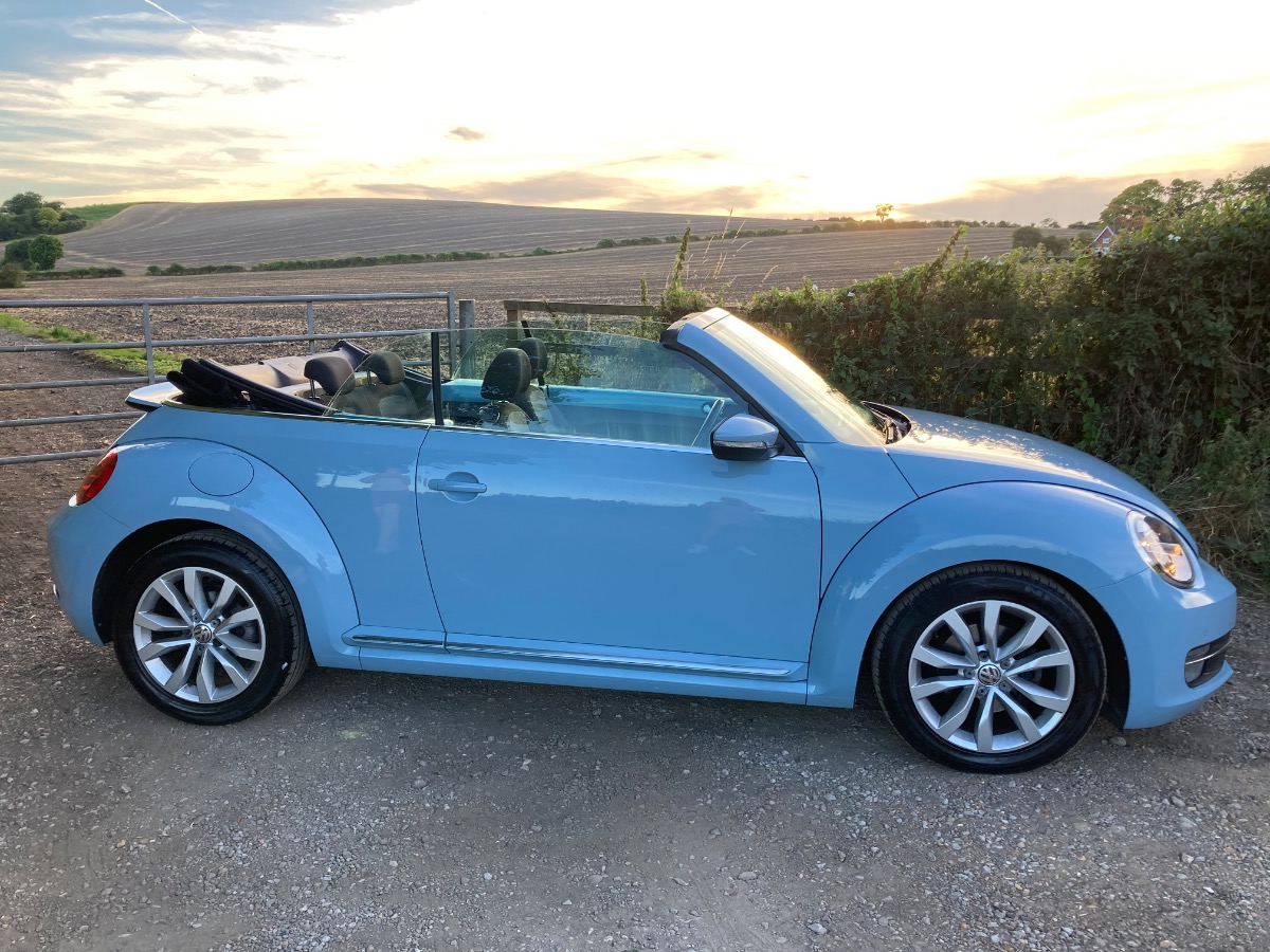 2014 Volkswagen Beetle Image 7