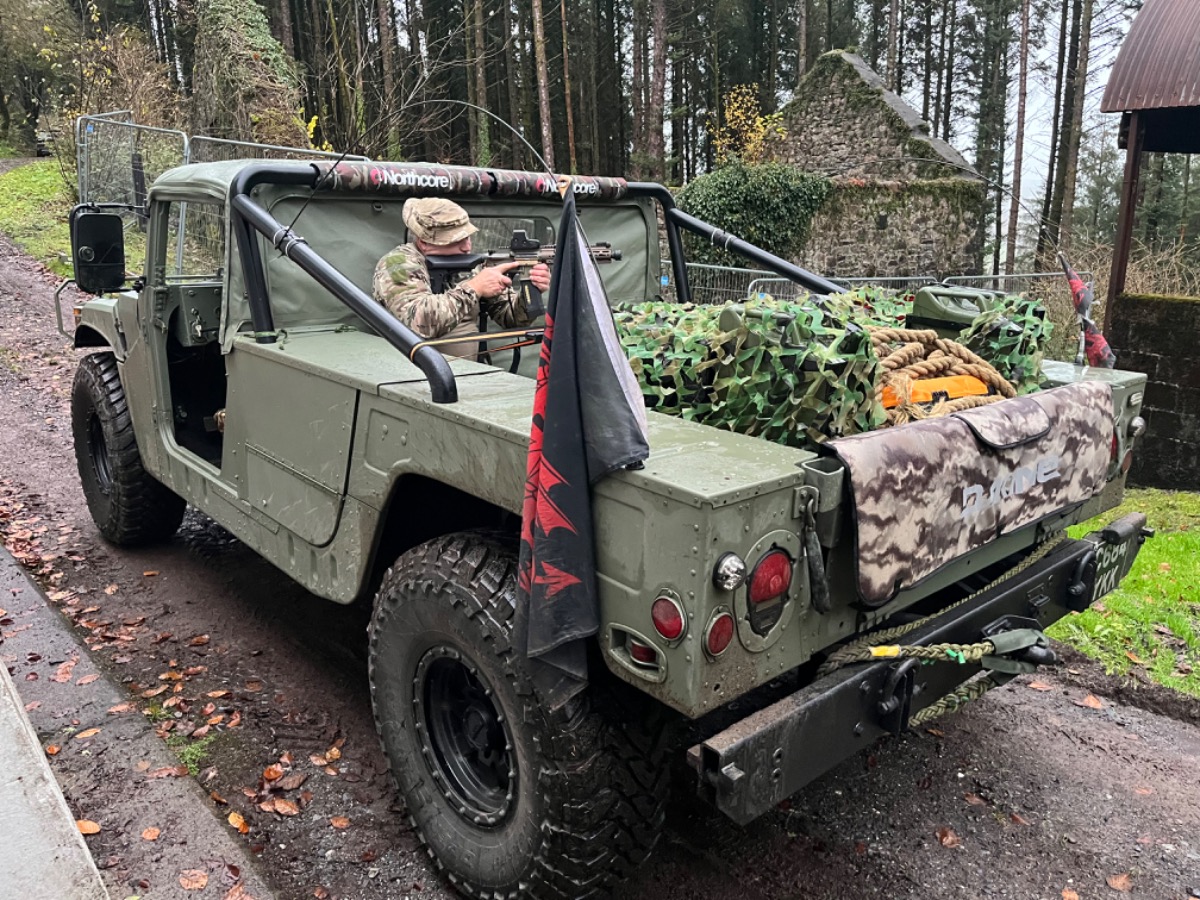 1986 Hummer H1 Image 4