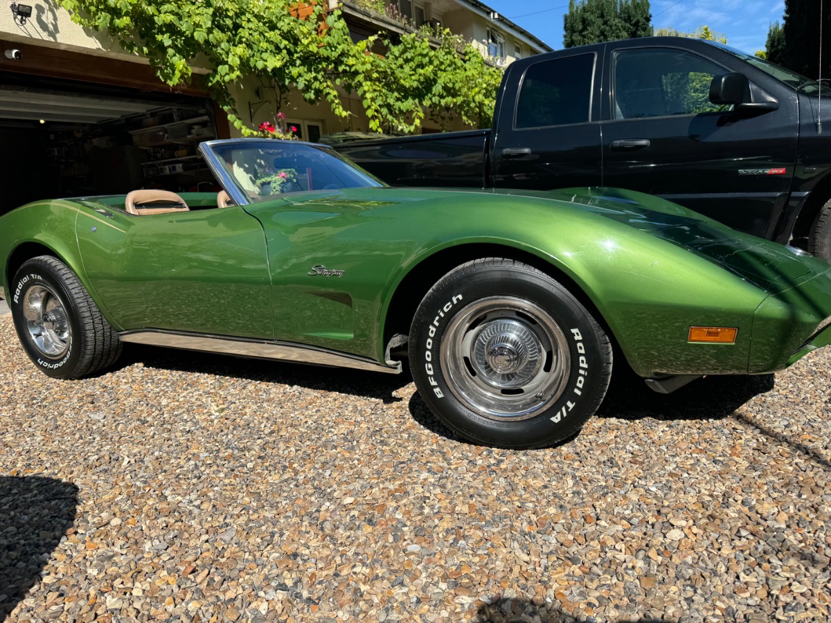 1973 Chevrolet Corvette Image 2