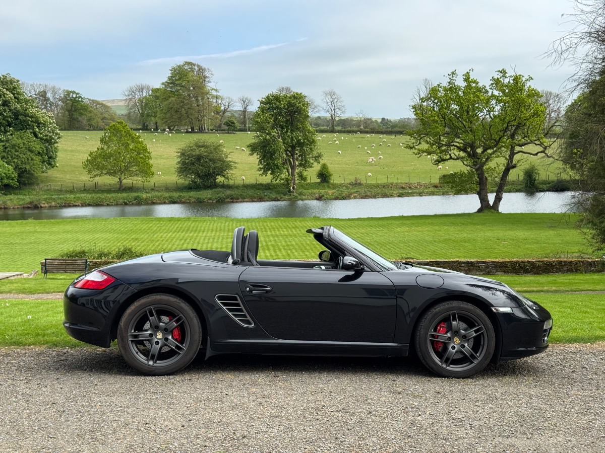 2005 Porsche Boxster Image 1
