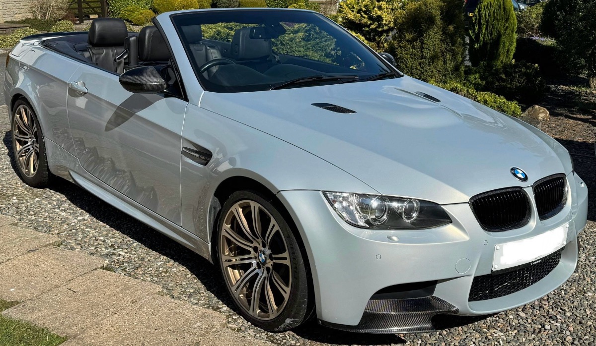 2012 BMW M3 Image 1