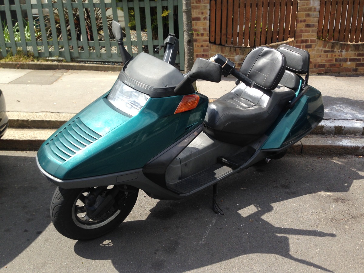 1996 Honda CB250R Image 1