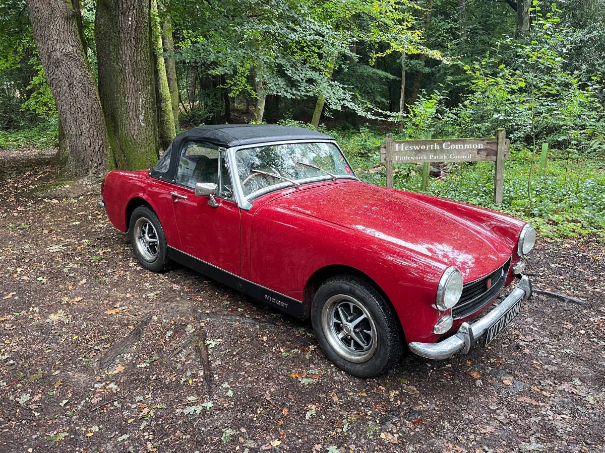 1974 MG Midget Image 1