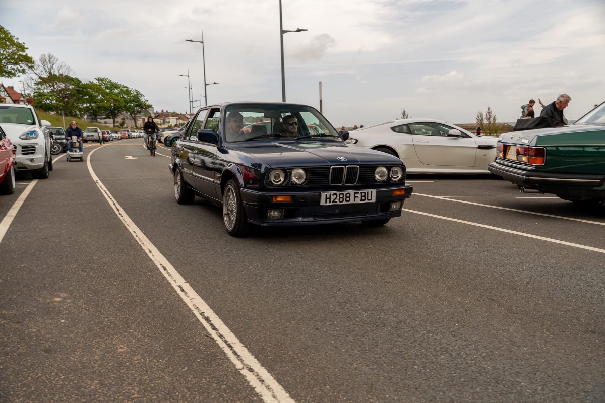 1991 BMW 3 Series Image 1