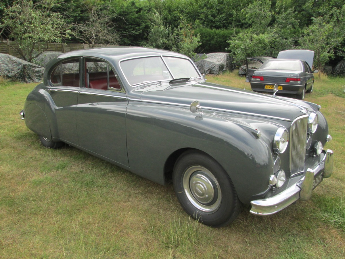 1955 Jaguar MK VII Image 5