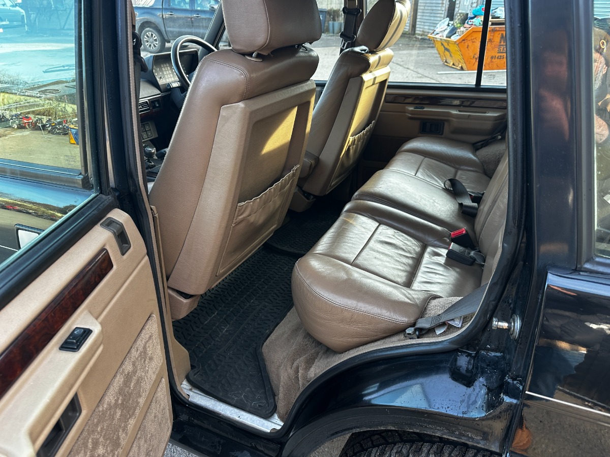 1990 Land Rover Range Rover Classic Image 4