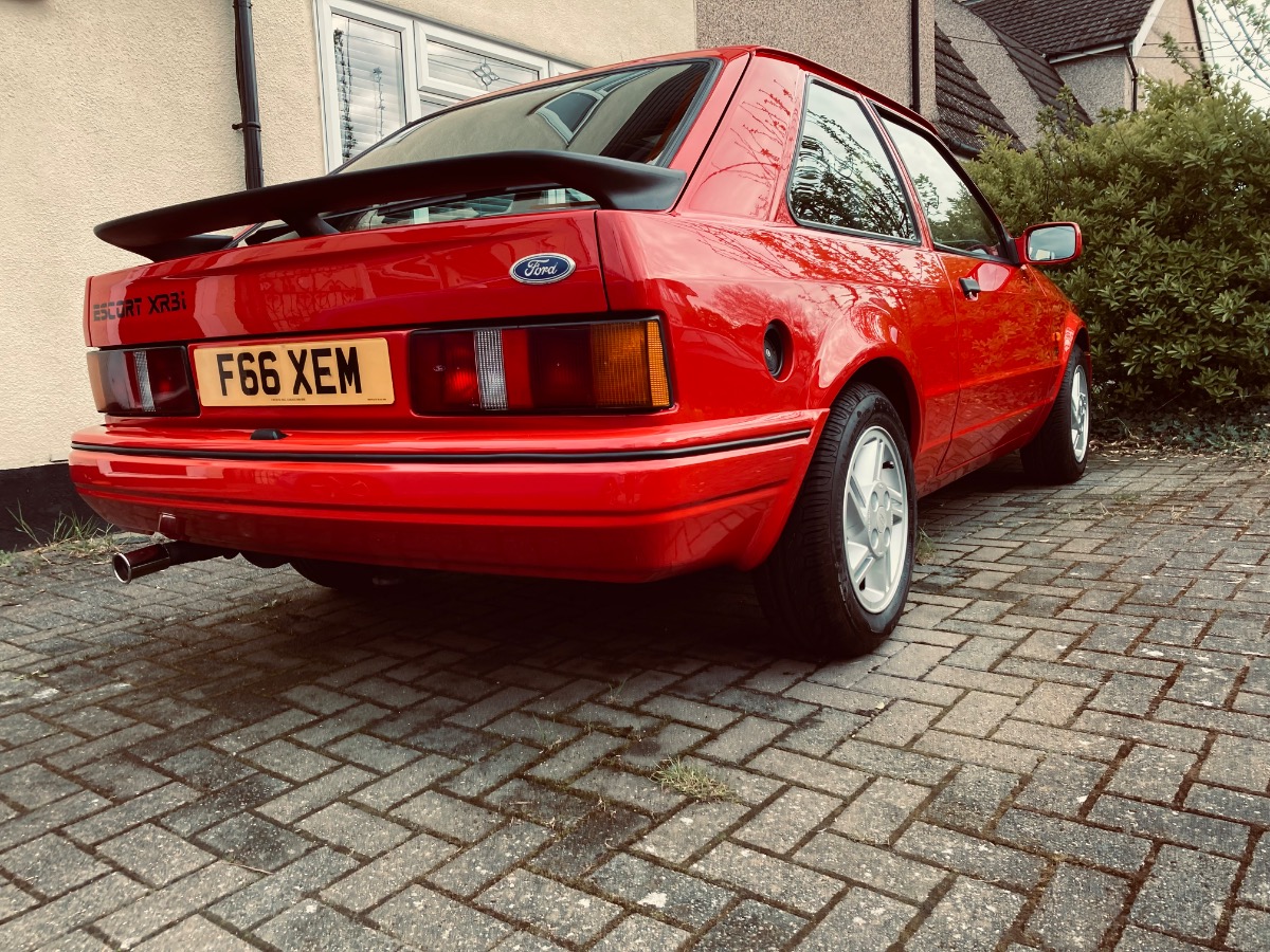 1988 Ford Escort Image 6