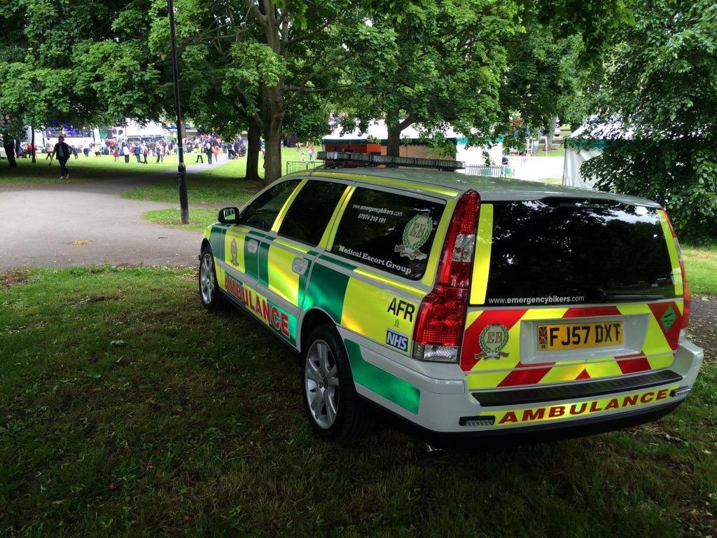 2007 Volvo V70 Image 2