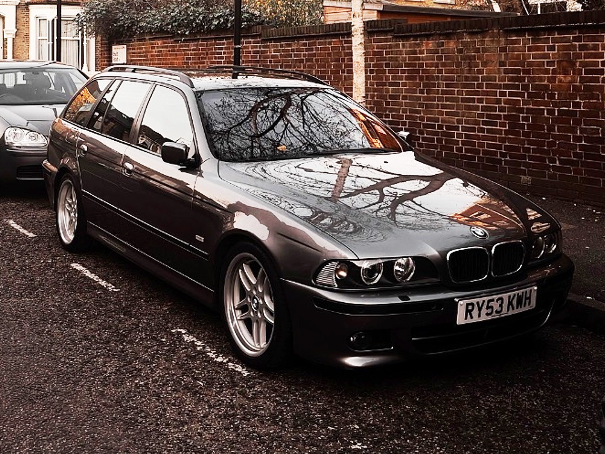 2003 BMW 525 Image 3