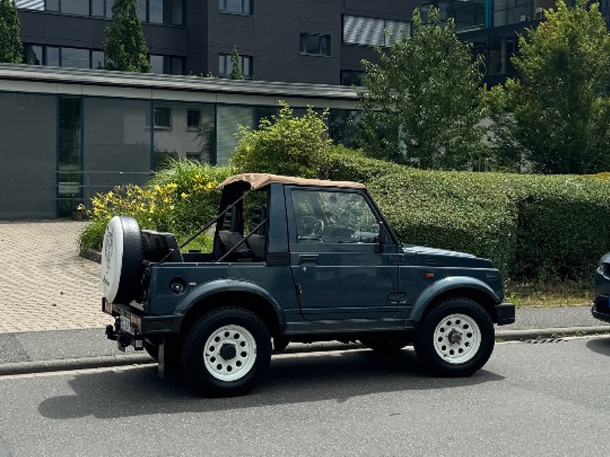 1989 Suzuki Samurai Image 7