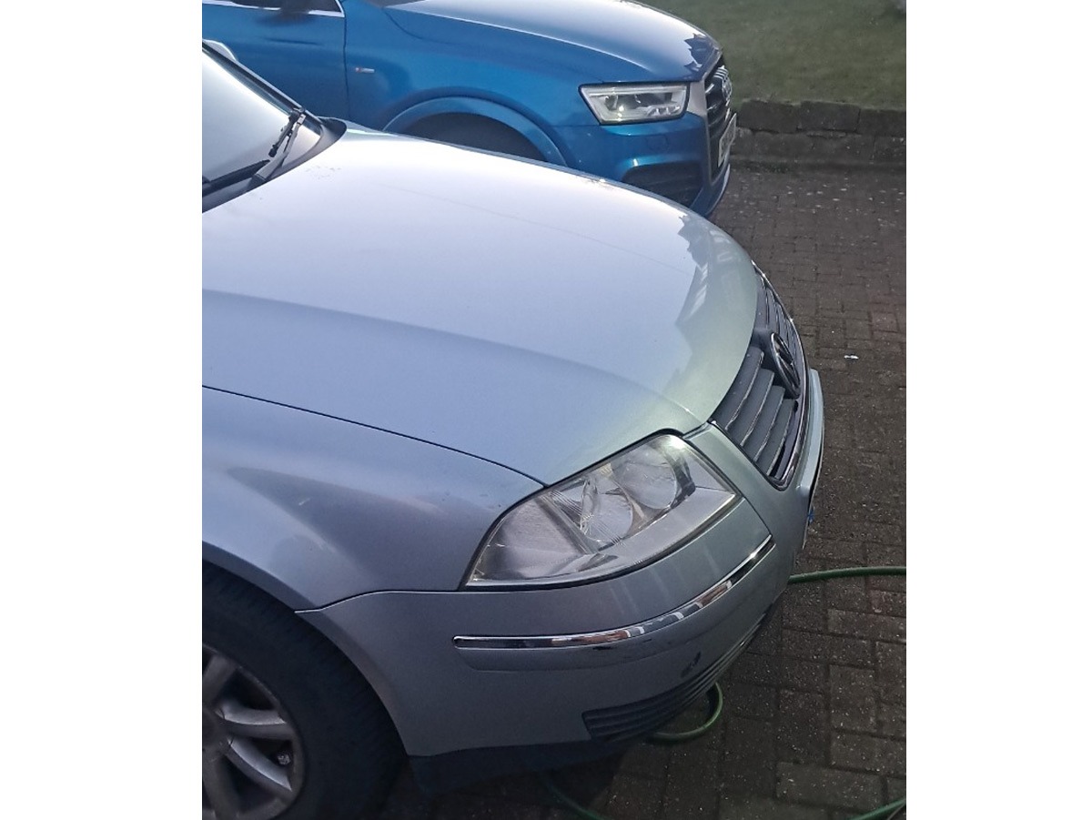 2003 Volkswagen Passat Image 5