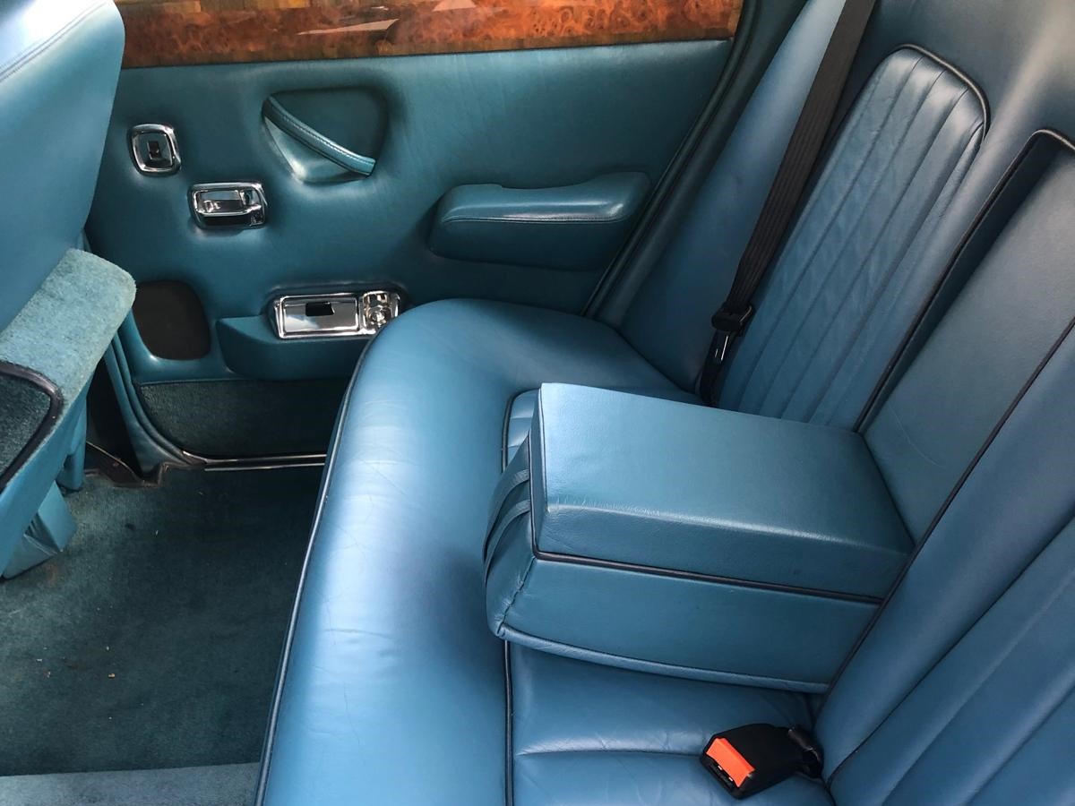 1980 Rolls-Royce Silver Shadow Image 11