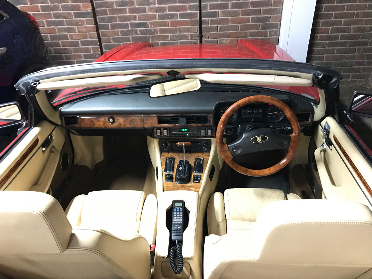 1989 Jaguar XJS Image 8