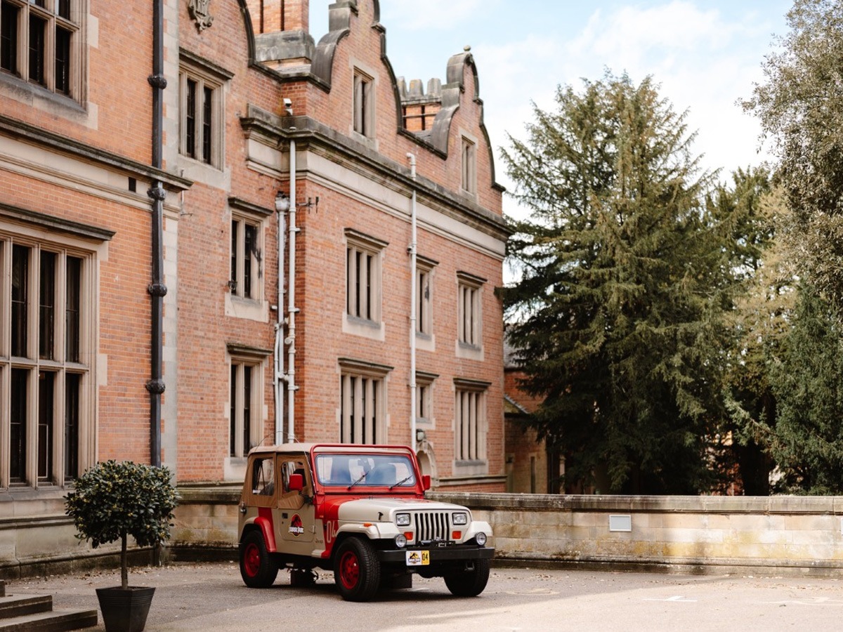 1993 Jeep Wrangler Image 14
