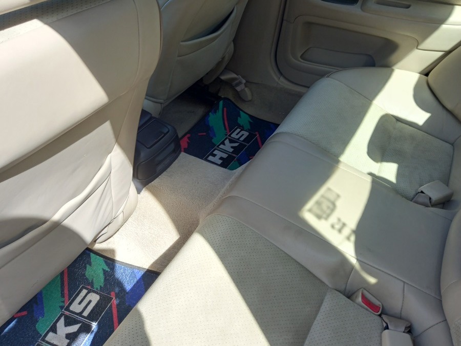 2003 Lexus IS200 Image 6