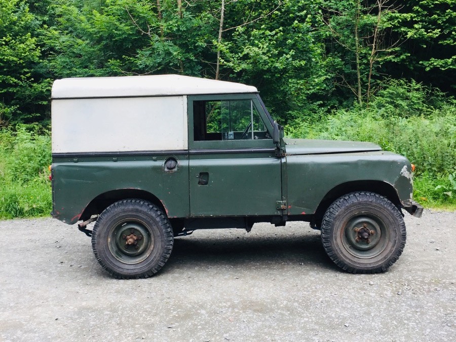 1959 Land Rover 88 Image 2