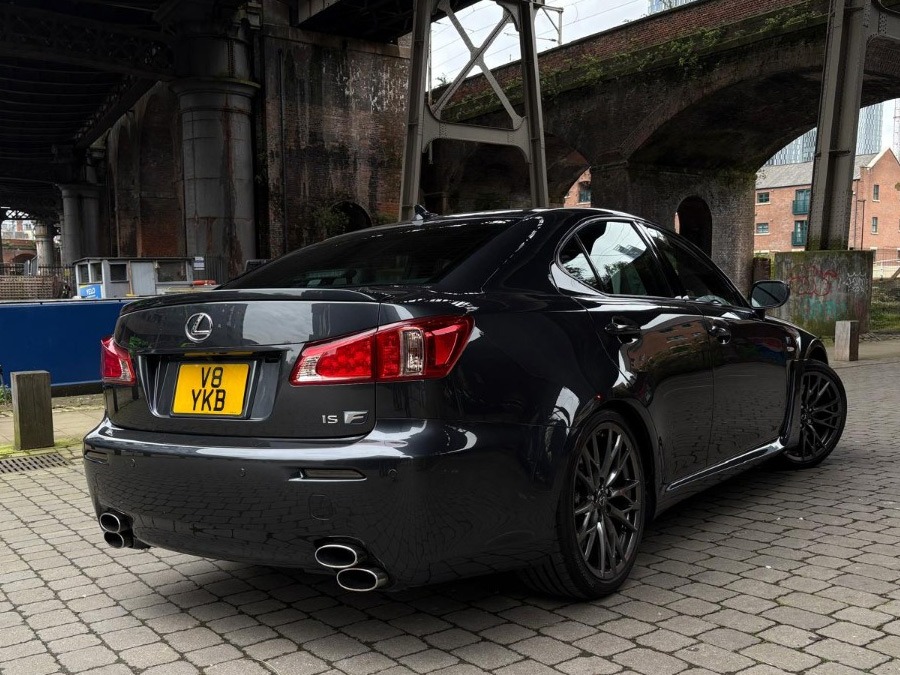2011 Lexus IS-F Image 9