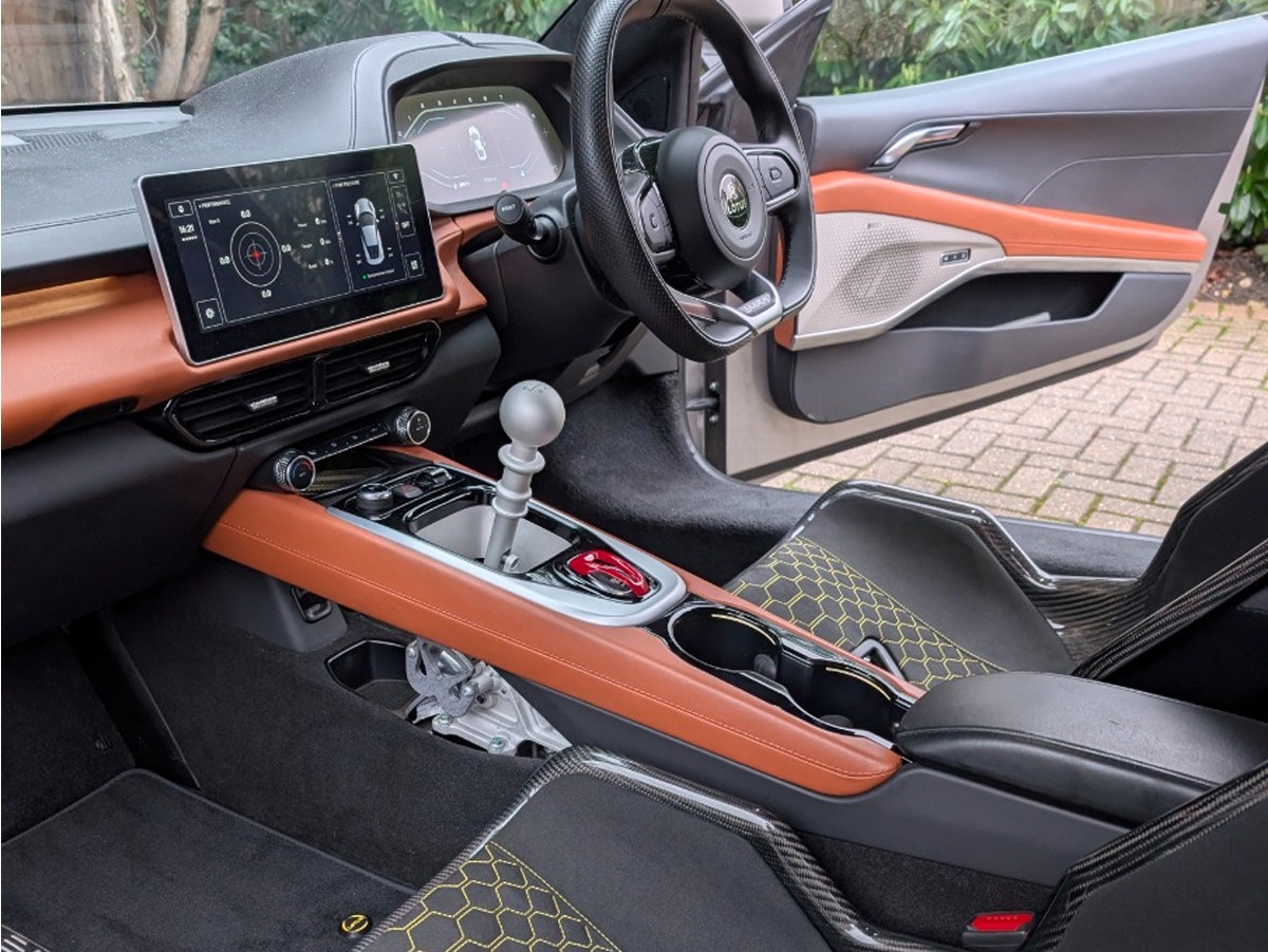 2023 Lotus Emira Image 10