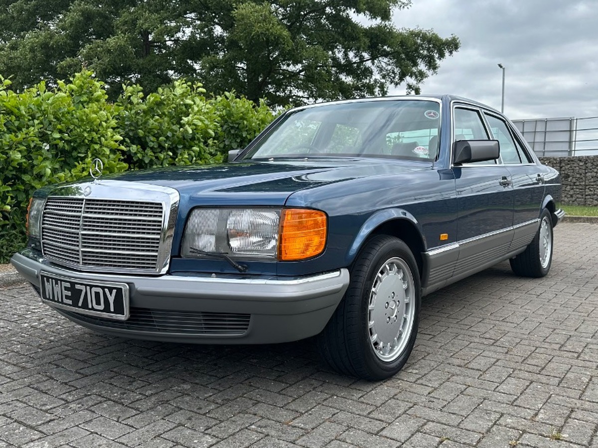 1982 Mercedes-Benz 500SEL Image 3