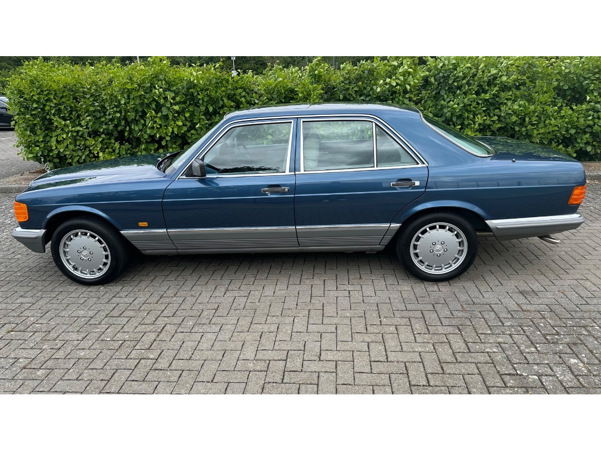 1982 Mercedes-Benz 500SEL Image 4