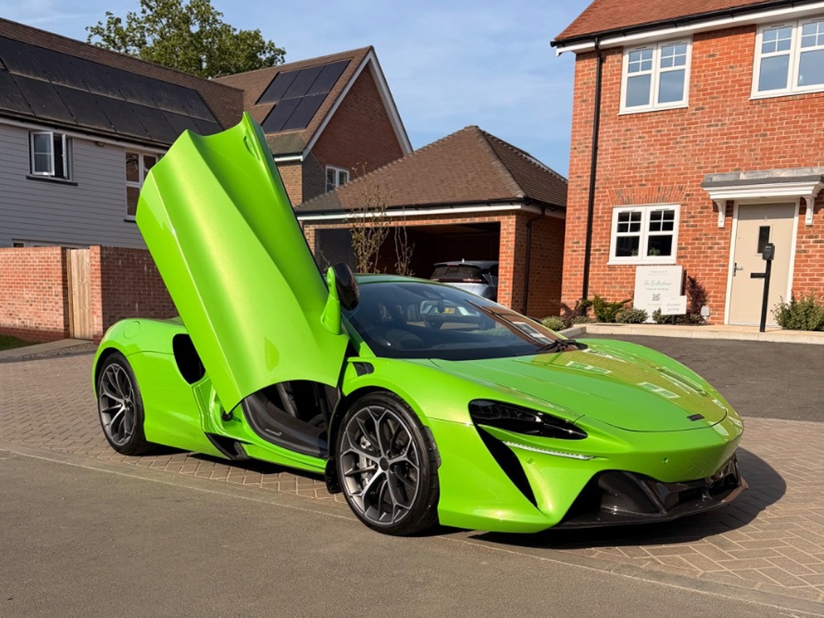 2024 McLaren Other Image 3