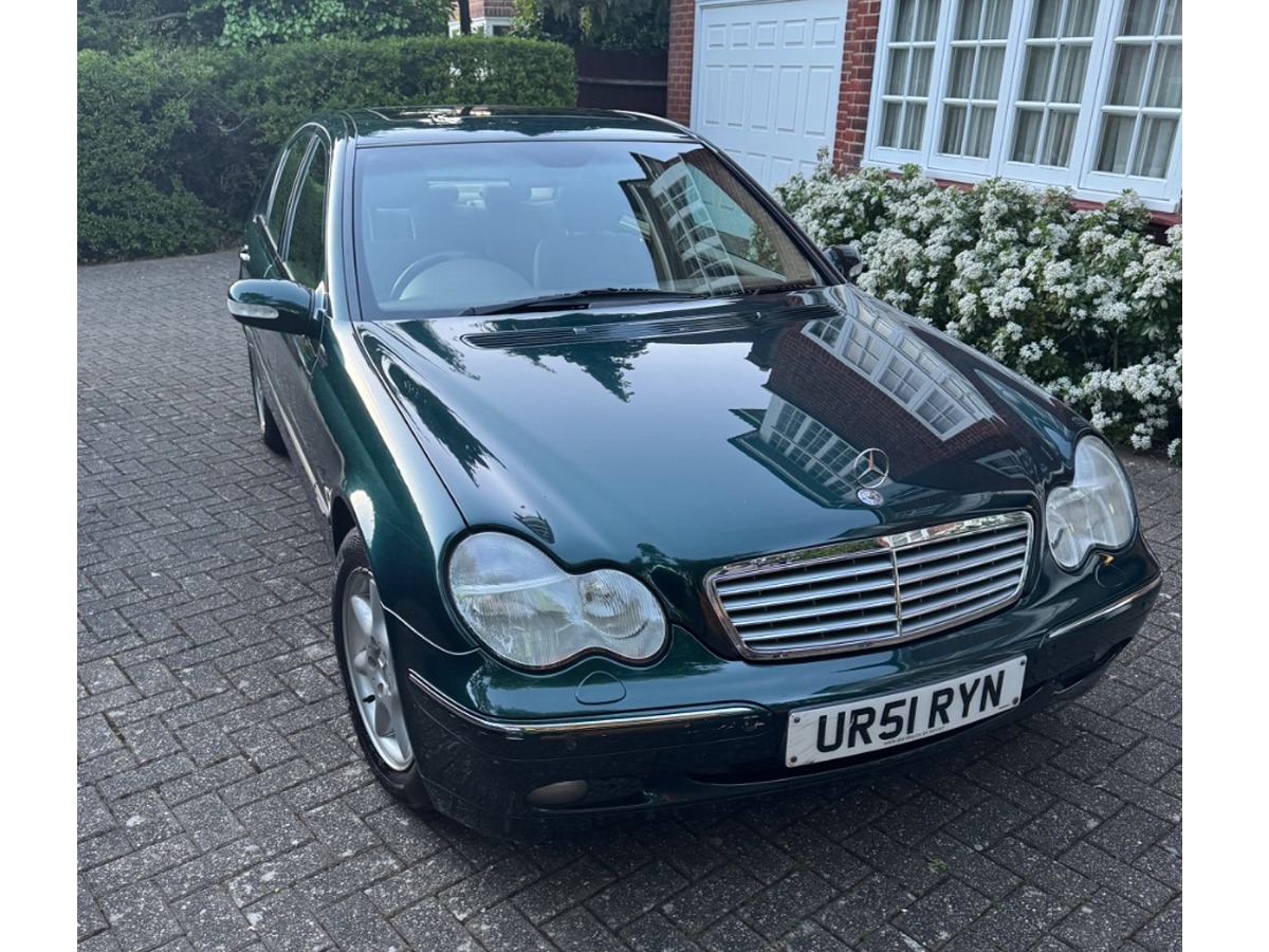 2002 Mercedes-Benz 240 Image 1