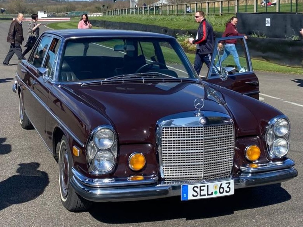 1970 Mercedes-Benz 300SL Image 1