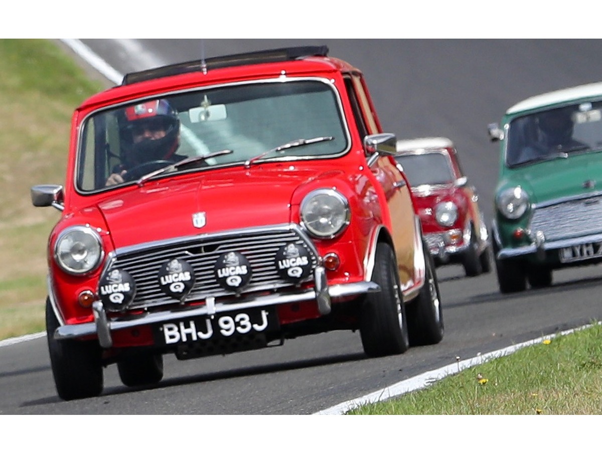 1971 Mini Cooper S Image 1
