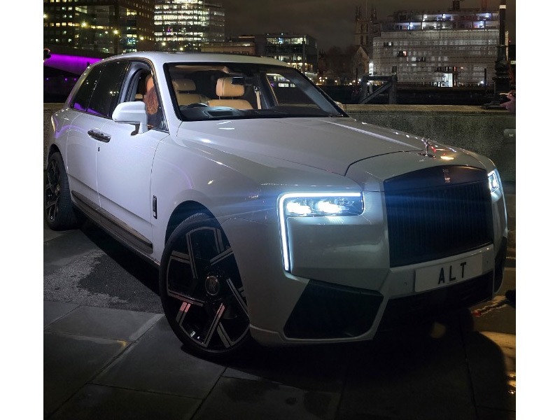 2020 Rolls-Royce Cullinan Image 3