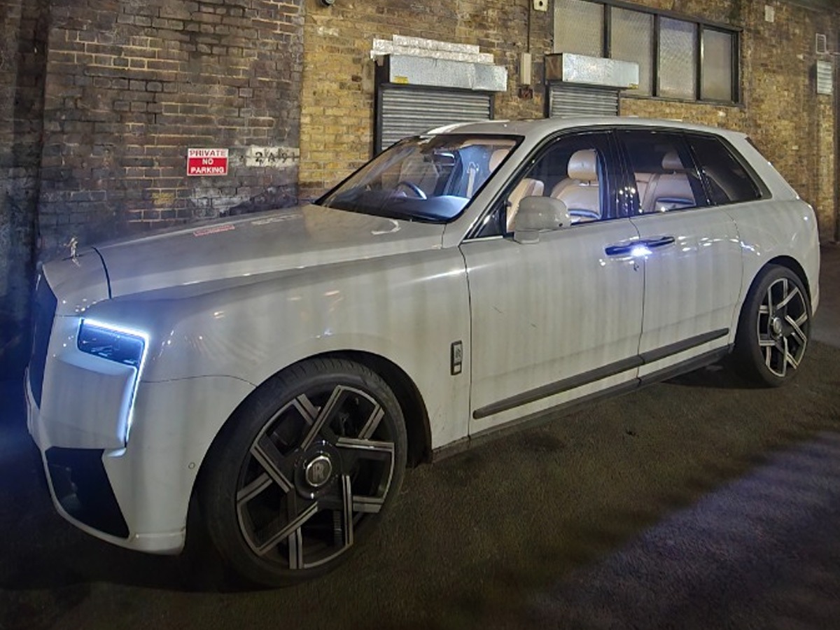 2020 Rolls-Royce Cullinan Image 9