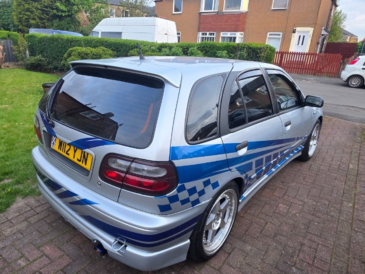 2000 Nissan Almera Image 5