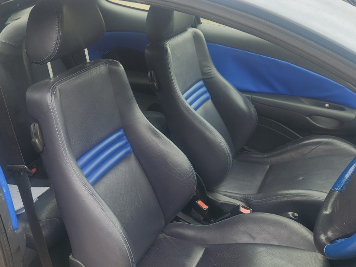 2002 Ford Puma Image 8