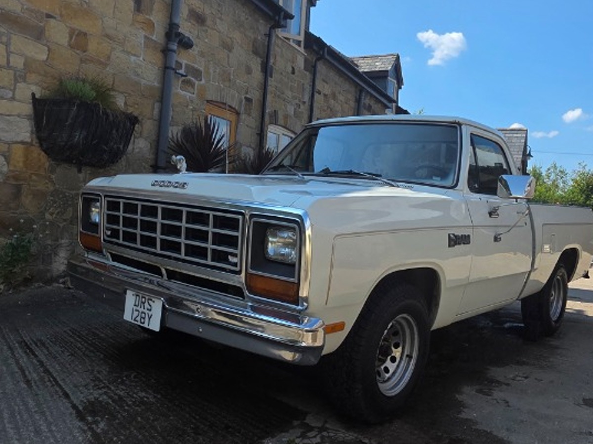 1983 Dodge D150 Image 6