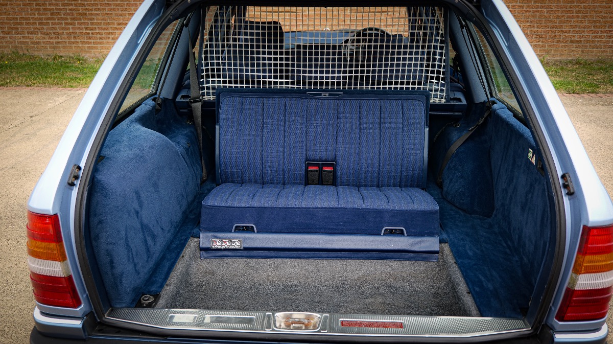 1991 Mercedes-Benz 300TE Image 5