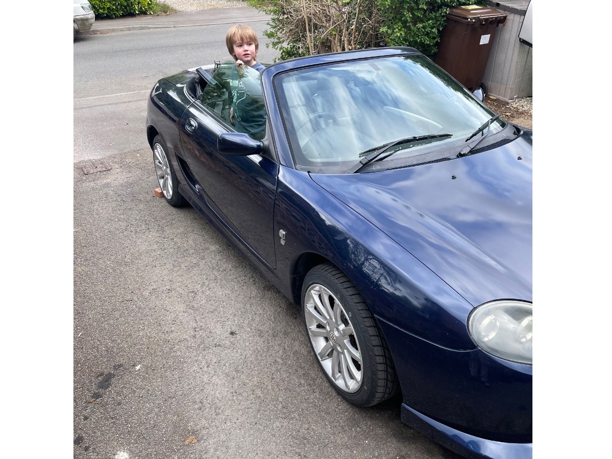 2004 MG TF Image 4
