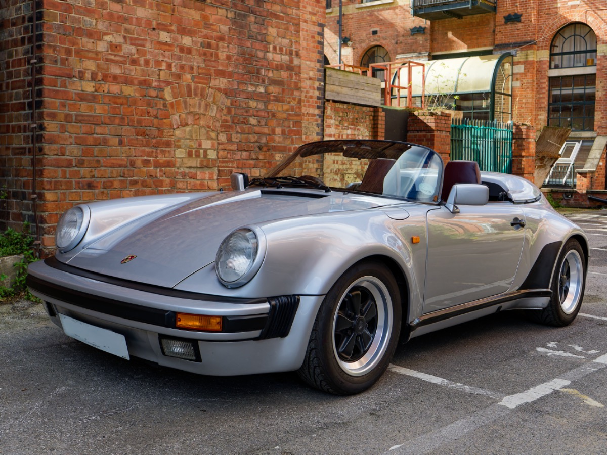 1989 Porsche 911 Image 7