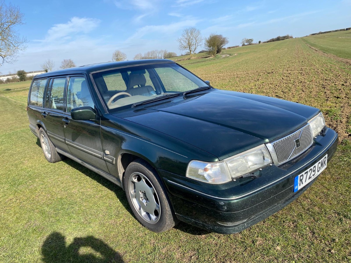 1998 Volvo V90 Image 3