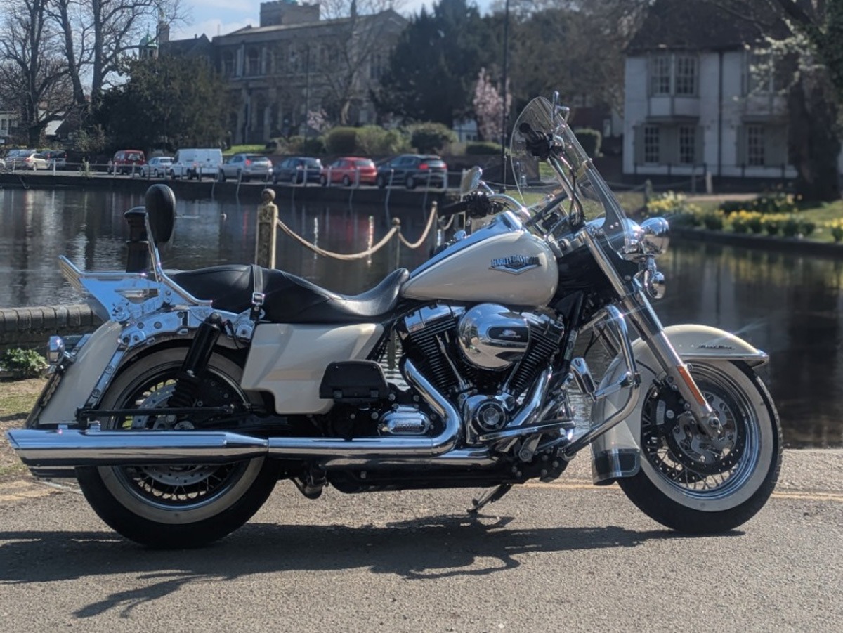 2015 Harley-Davidson Harley-Davidson Flhr Image 2