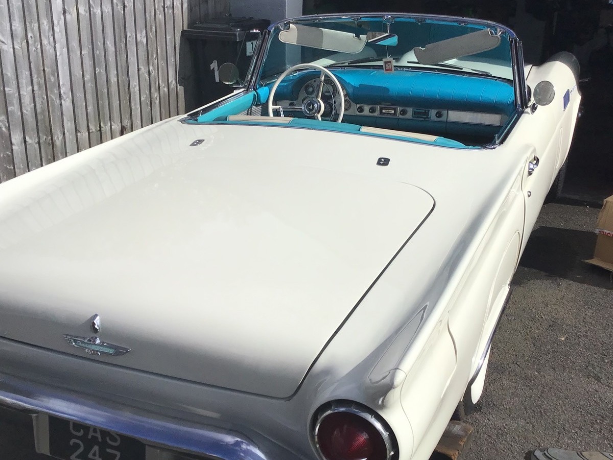 1957 Ford Thunderbird Image 7