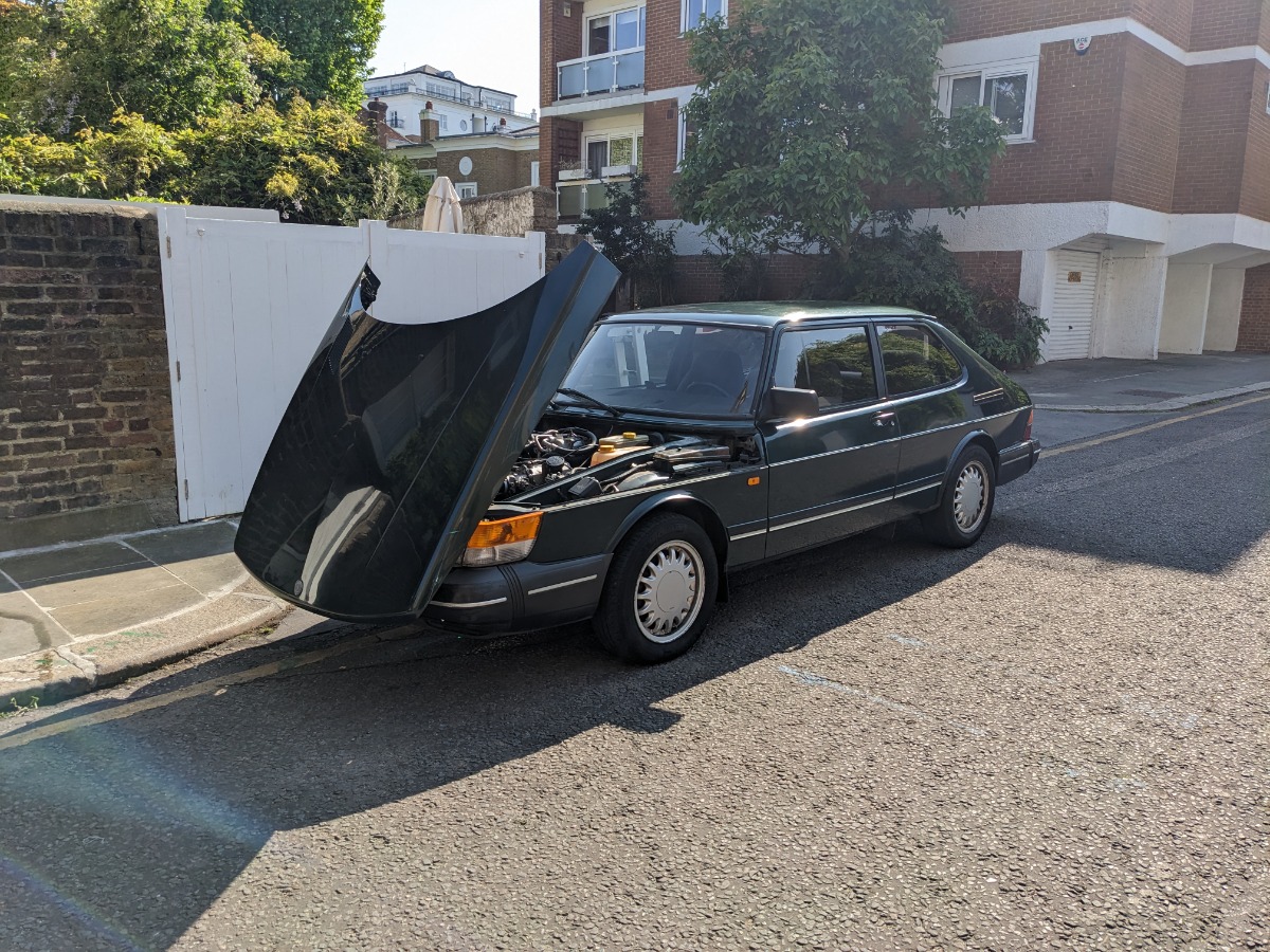 1993 Saab 900 Image 7