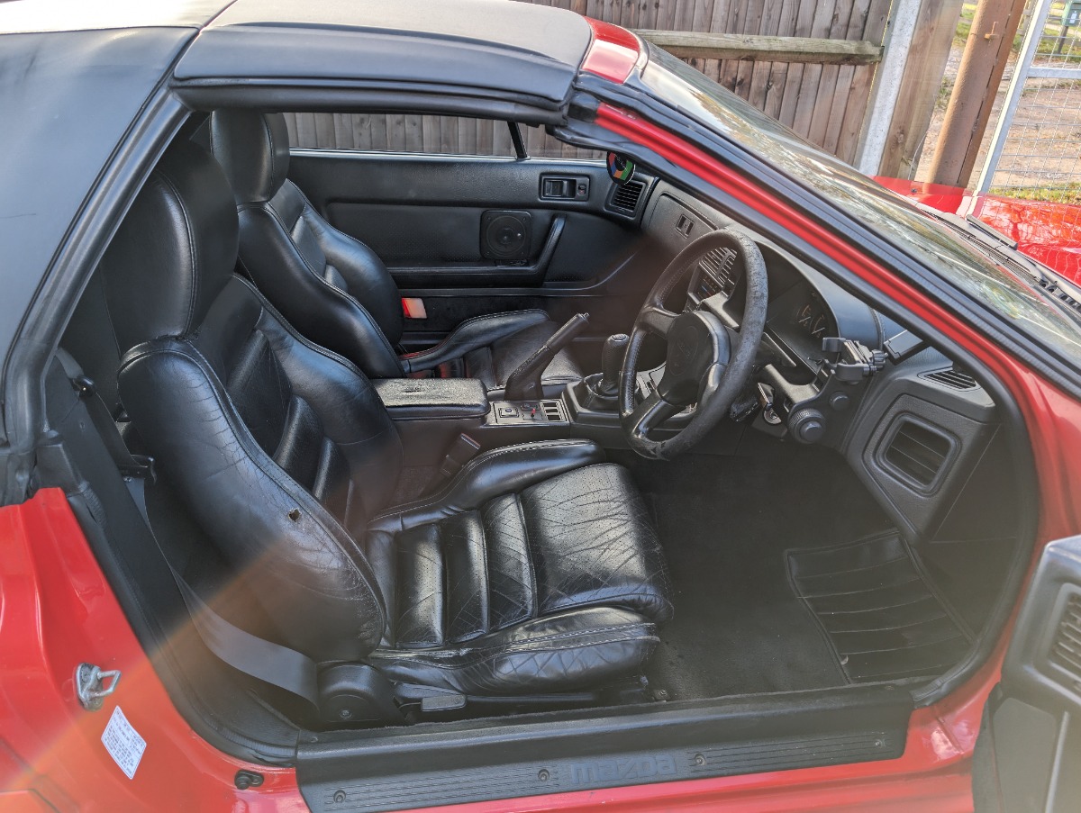 1990 Mazda RX-7 Image 4