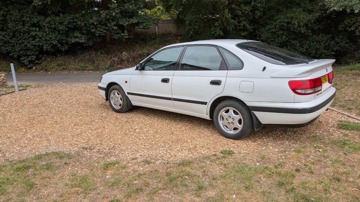 1994 Toyota Carina Image 3