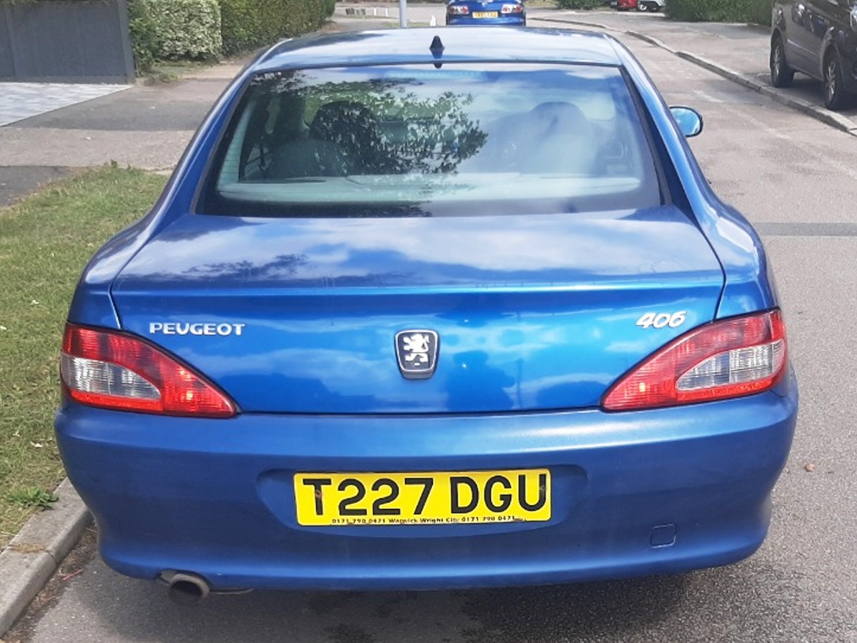 1999 Peugeot 406 Image 2